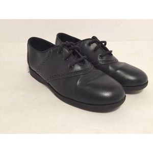 Girls Black Oxford Dress Shoe Sz 2. Skid Resistant